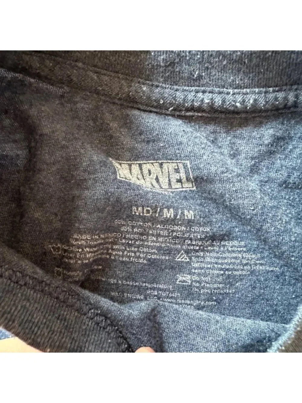 Marvel Captain America Shield T-Shirt size Medium